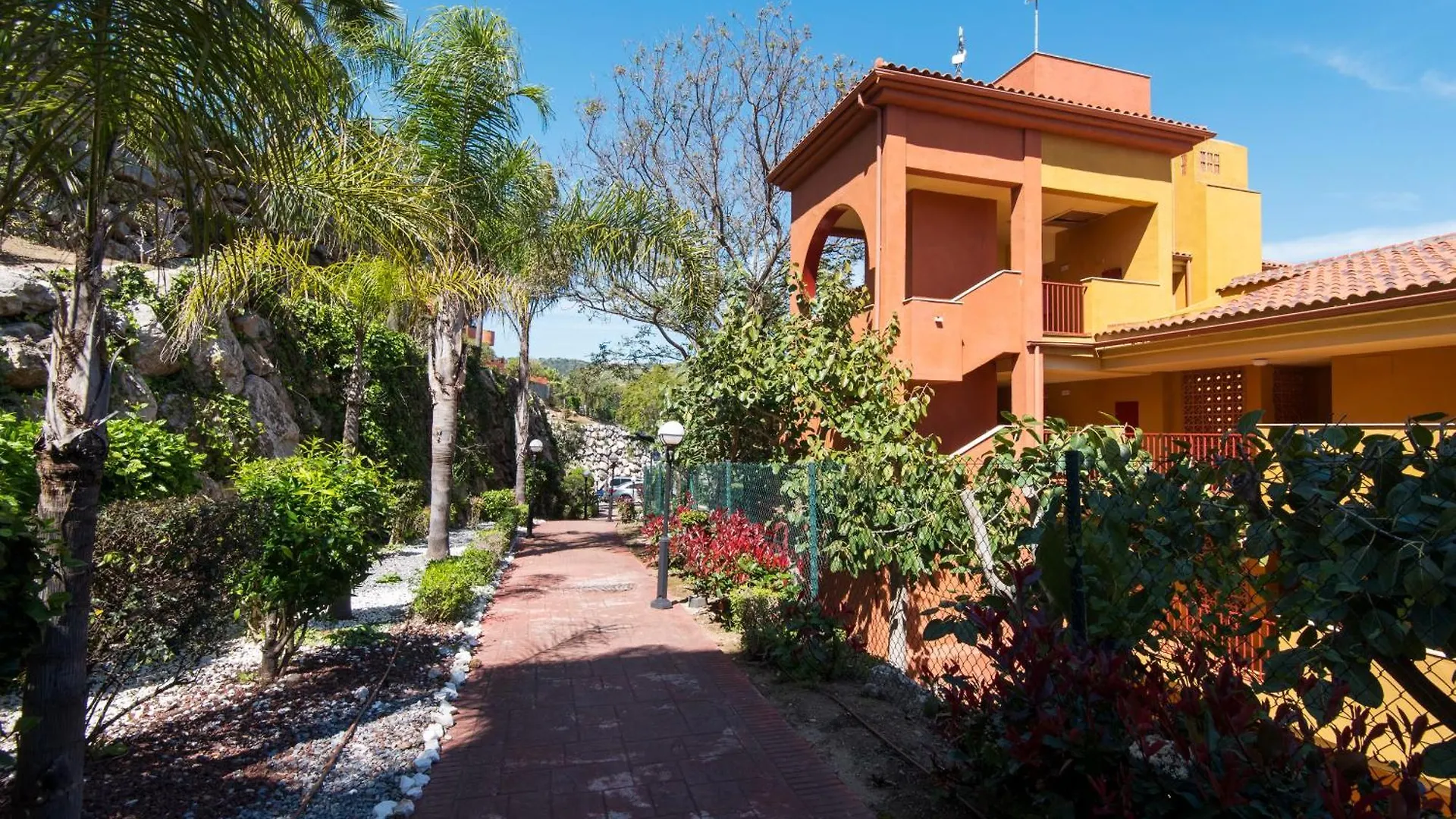 Rentandhomes Reserva De Μαρμπέλλα