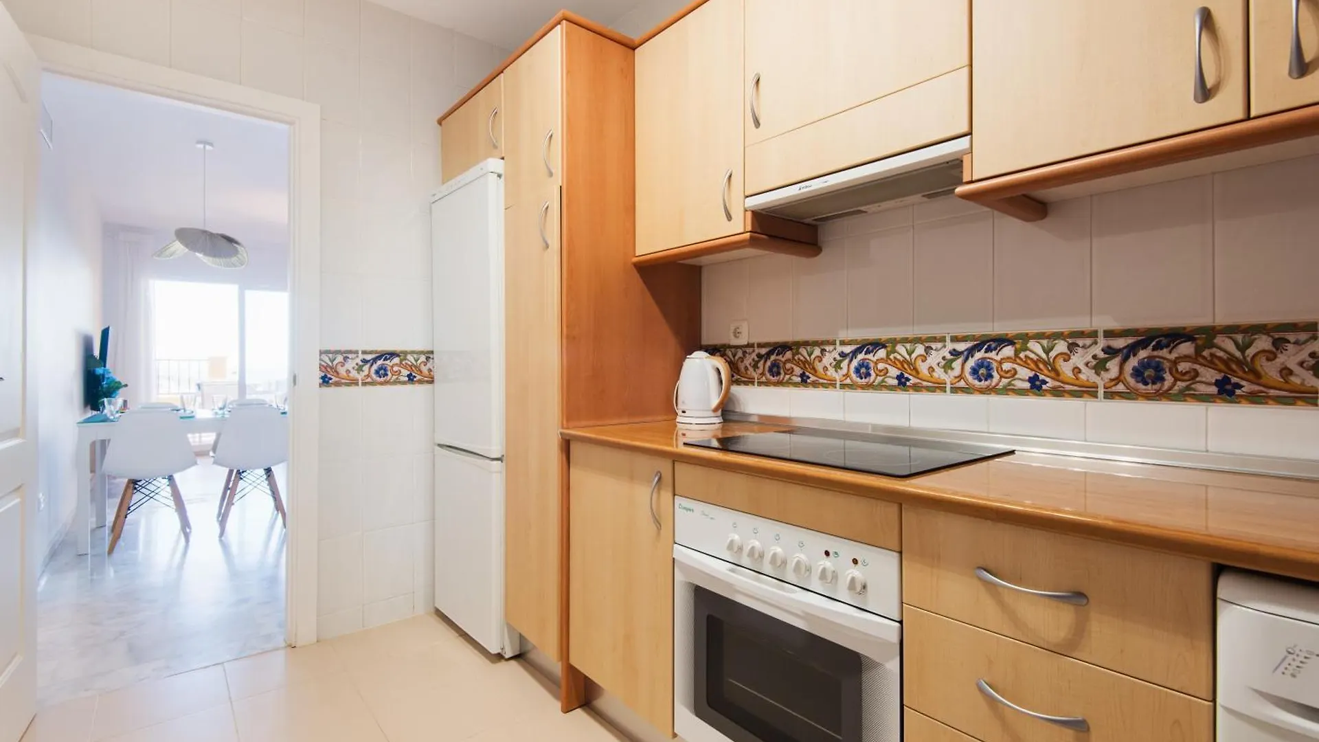 Rentandhomes Reserva De Marbella Appartamento